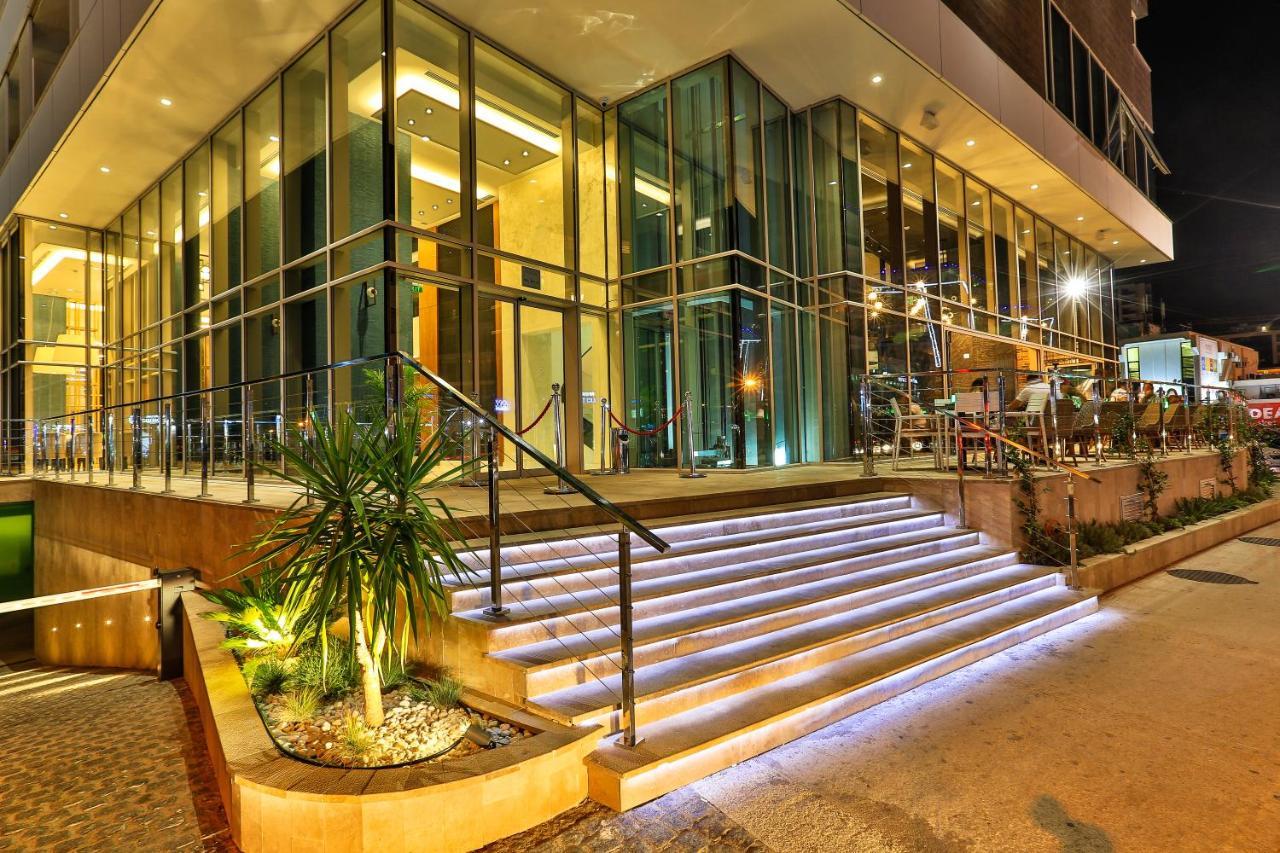 Wow Hotel Budva